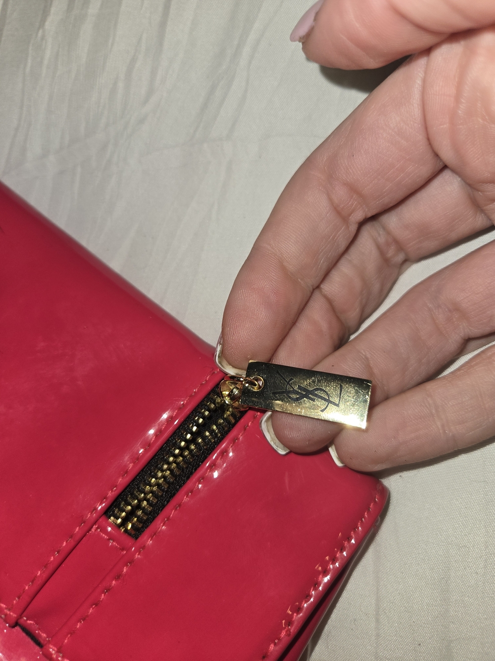 Ysl Hot Pink Patent Women's Clutch - Unbranded View 5